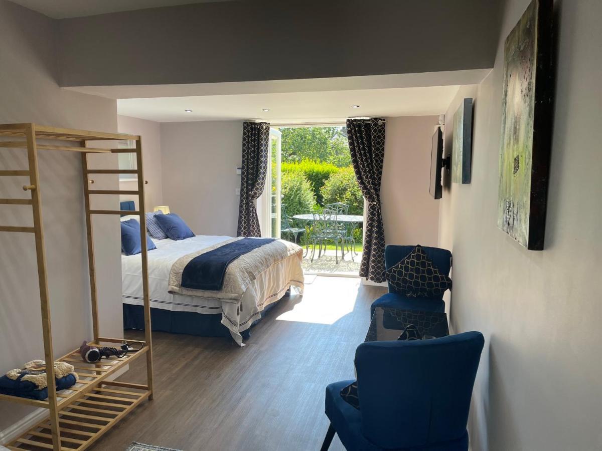 Bracken Apartment *